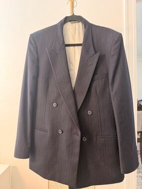 Vintage Club Room 100% Wool Navy Blazer Gold Crest Buttons USA Made Preppy